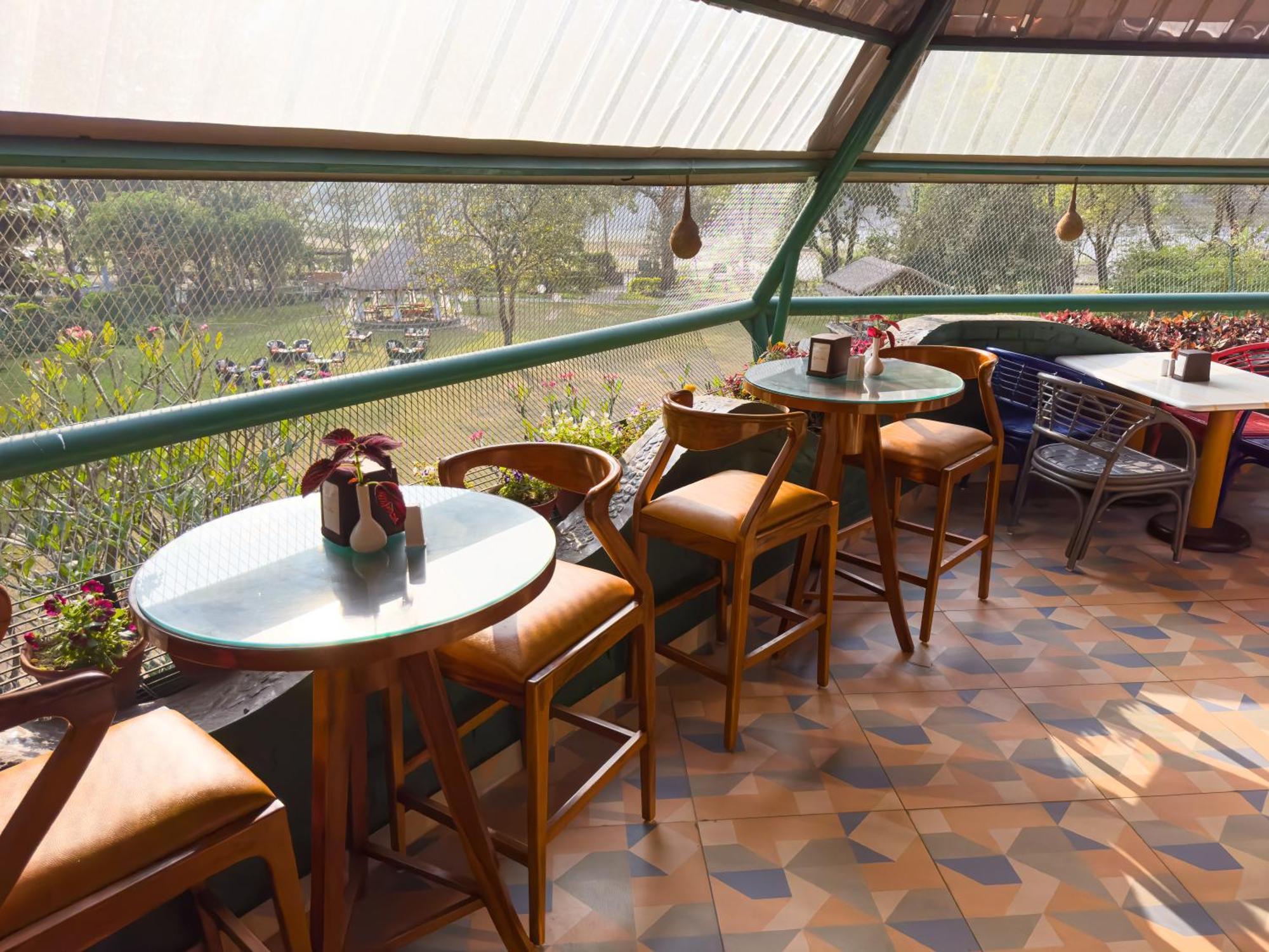 The Solluna Resort Garjia Kültér fotó