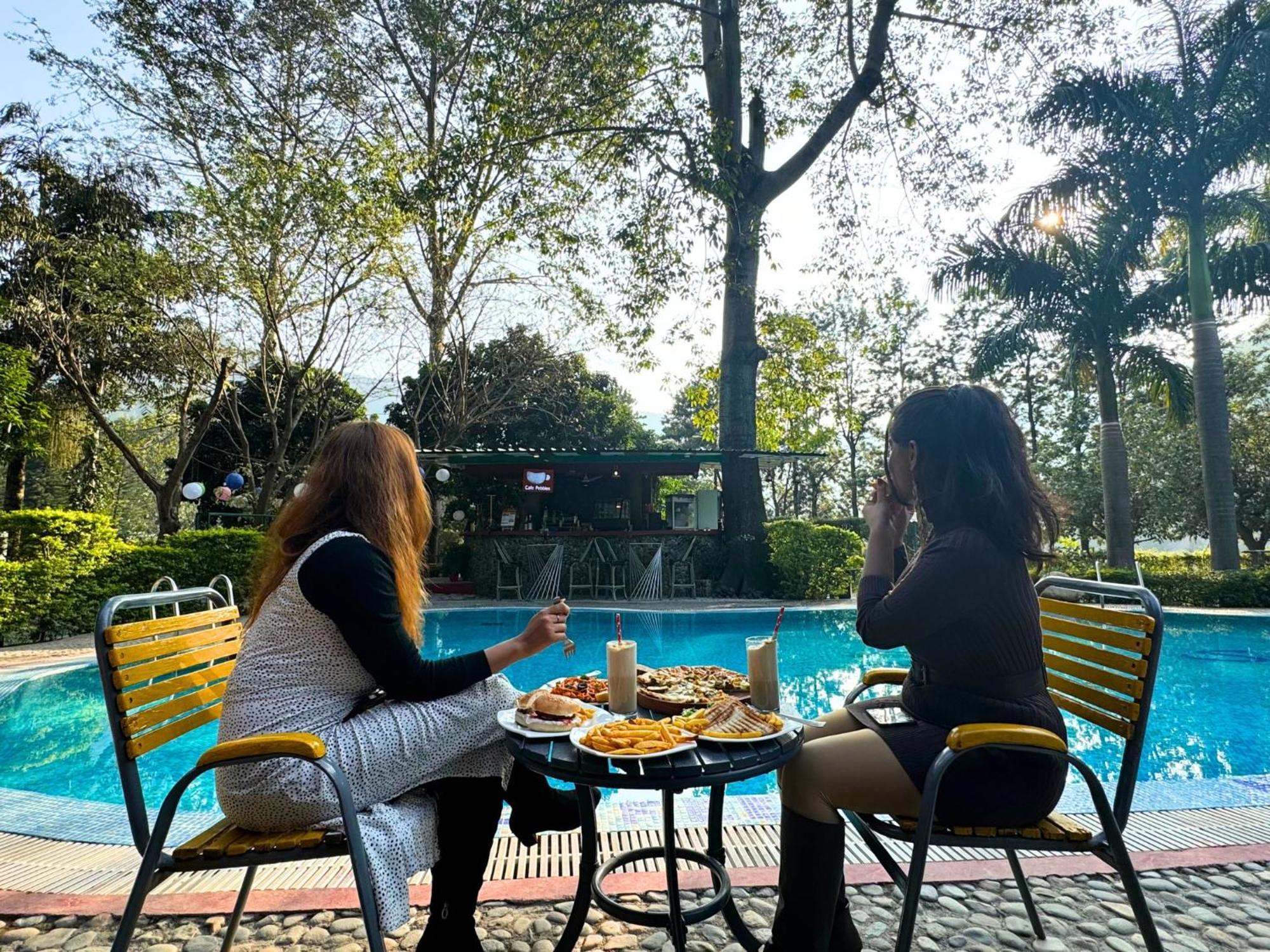 The Solluna Resort Garjia Kültér fotó